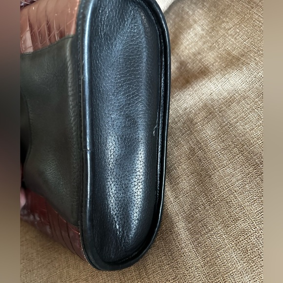 Brighton Alligator Embossed shoulder bag bundle - Picture 11 of 15